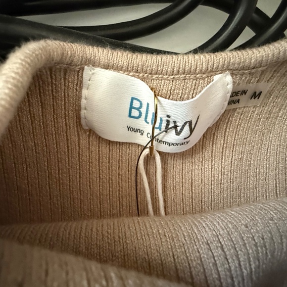 Carmel Backless Dress Medium the Bluivy - Picture 5 of 6